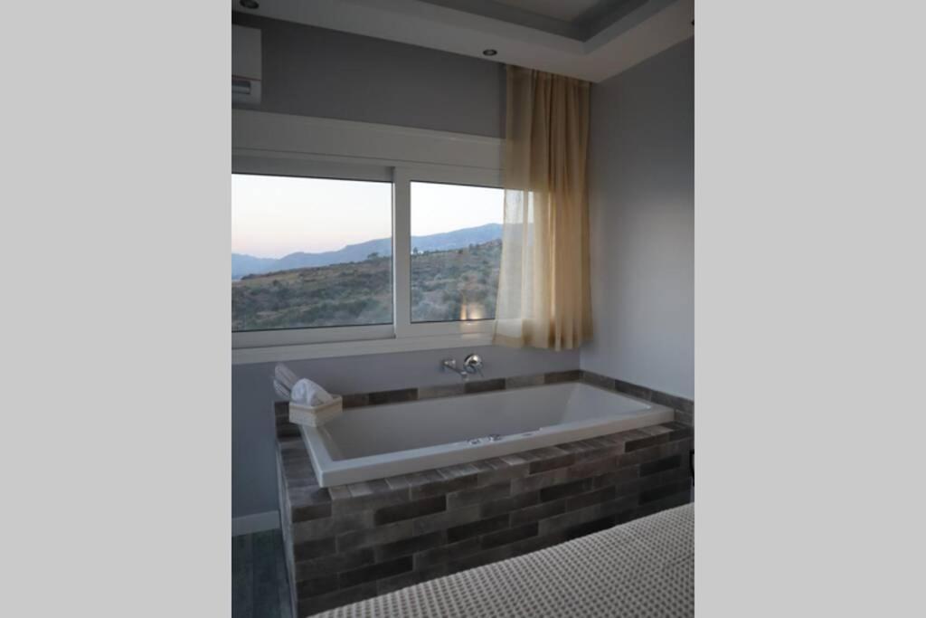 360° View Suites Cos Neapoli Voion Екстер'єр фото